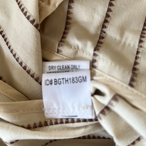 BCBGMAXAZRIA NWT Cap Sleeve Cream Jacket Size M Medium Cotton - Picture 8 of 9